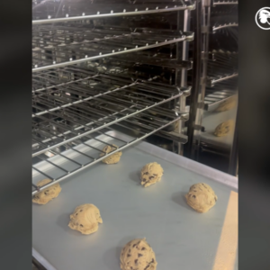 pro_reps_stayflat_full-size_sheet_pan