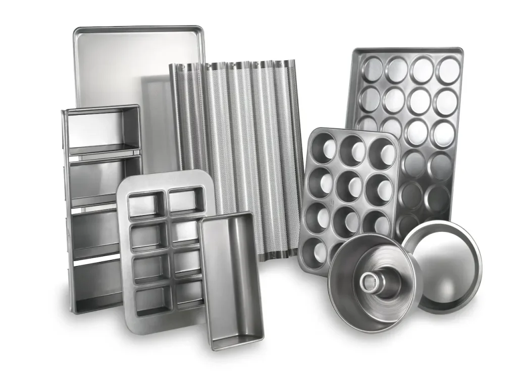 Chicago Metallic baking pans